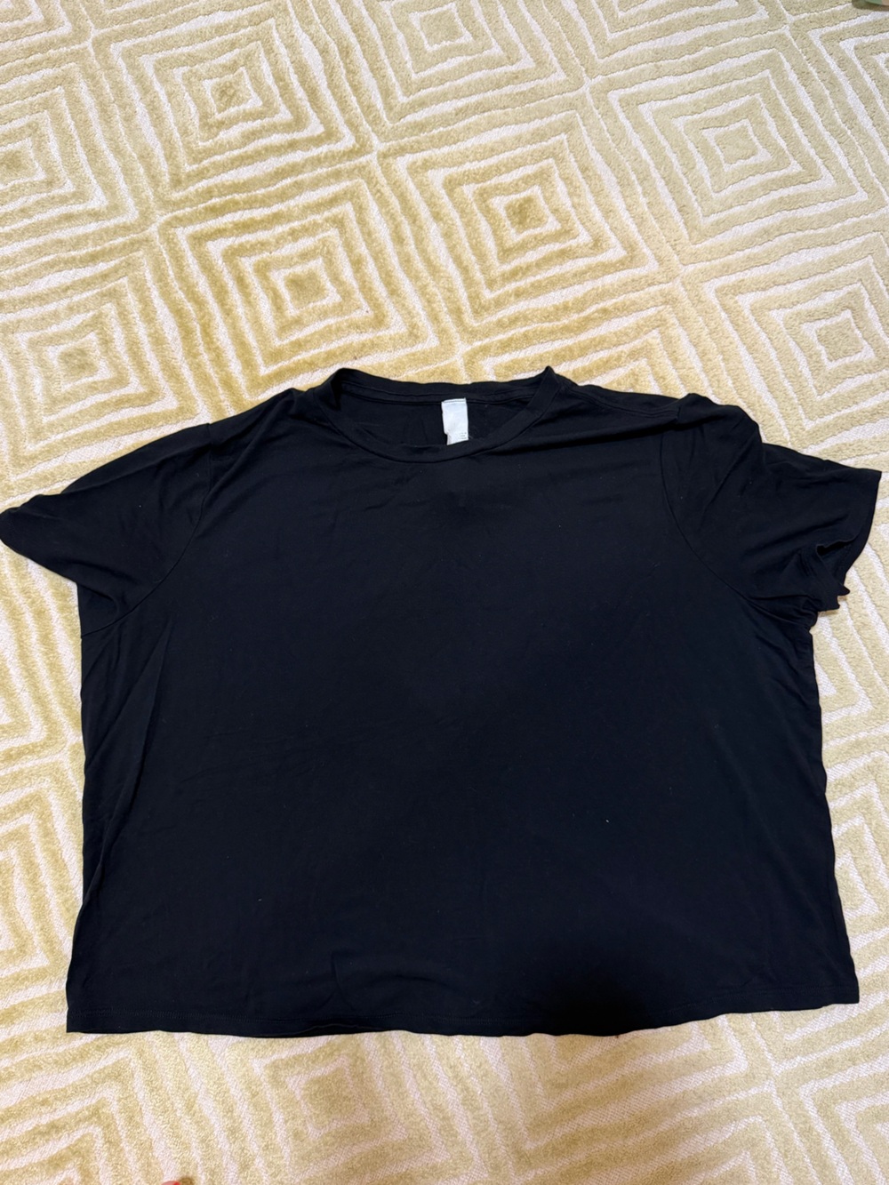 ALO Yoga Women's Short Sleeve Crew Tee - Black